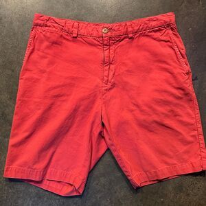 Tommy Bahama Shorts Mens 32 Red Pima Cotton Flat Front Casual Chino Shorts